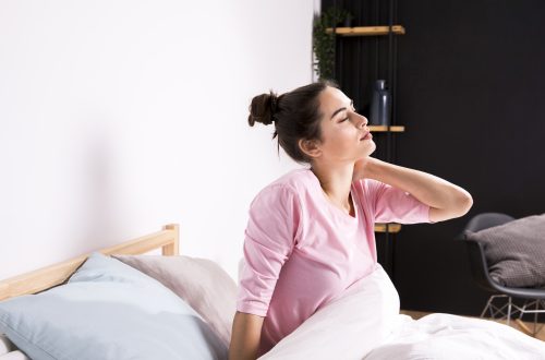 how to prevent neck pain when sleeping