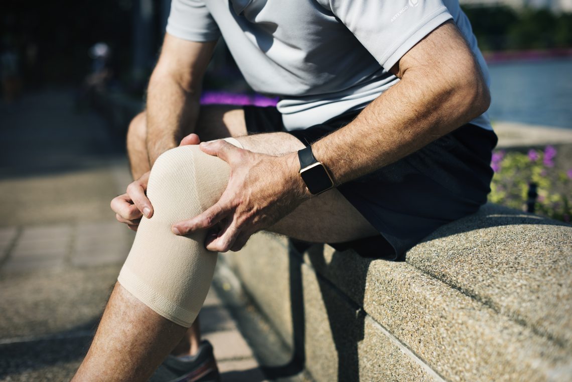 how can an acl injury occur